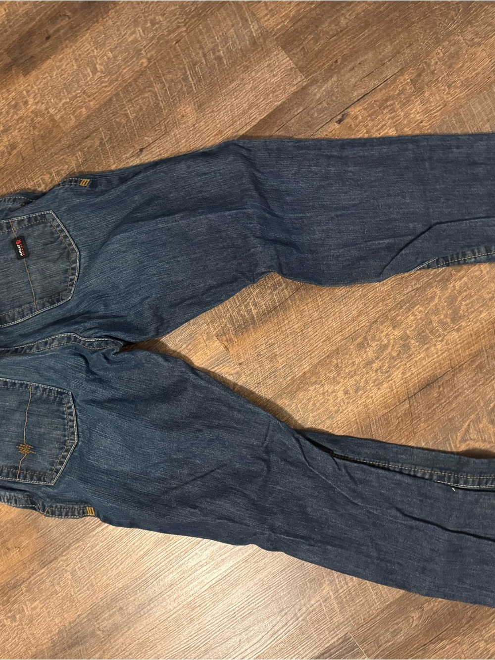 Bundle of 3 pairs of jeans 35$ each! Ariat Dark Blue FR Relaxed Bootcut Jeans - Picture 3 of 3